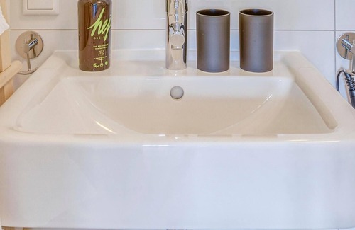 Munchen District Apartamento | limehome Garching Bürgermeister-Amon-Str. |Suite M
