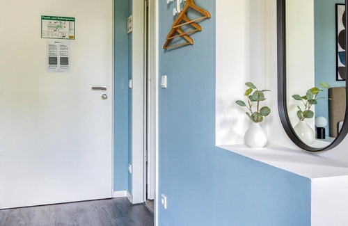 Munchen District Apartamento | limehome Garching Bürgermeister-Amon-Str|SuiteM LT
