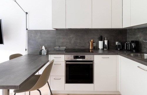 Altstadtviertel Apartamento | limehome Linz Hopfengasse | One-Bedroom Suite L