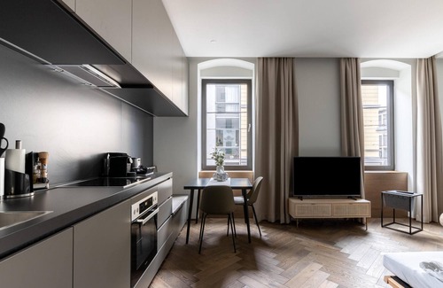 Innere Stadt Apartamento | limehome Linz Schillerstr | Suite M with sofa bed