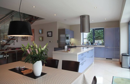 Carlingford Casa | Limekiln Luxury Selfcatering house in the village sleeps 16