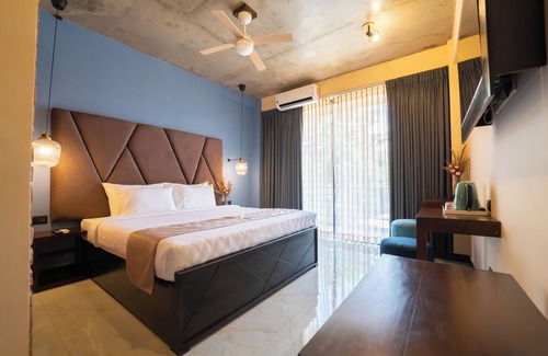 Seeduwa - Katunayake Hotel | Limeshine - Airport Transit Hotel