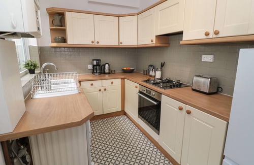 Tynemouth Cabaña | LIMPET LODGE, family friendly, country holiday cottage in Tynemouth