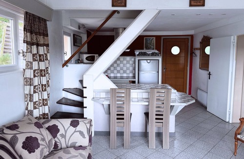 Equemauville Casa | LINA House Up to 14 people - 5 bedrooms - 3500m2 enclosed garden
