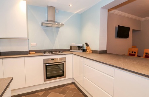 Lincoln Casa | Lincoln House