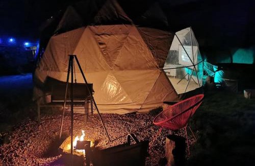 Market Rasen Apartamento | Lincoln Star Dome, Hot tub, BBQ