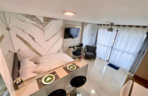 Reboucas Apartamento | Lindíssimo Studio central C/Wi-fi