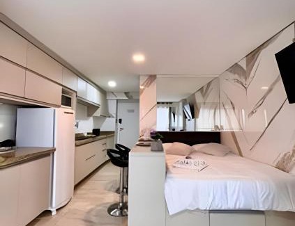Reboucas Apartamento | Lindíssimo Studio central C/Wi-fi