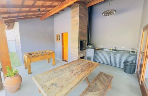 Porangaba Casa | Linda Casa de Campo Nova em condomínio com piscina aquecida