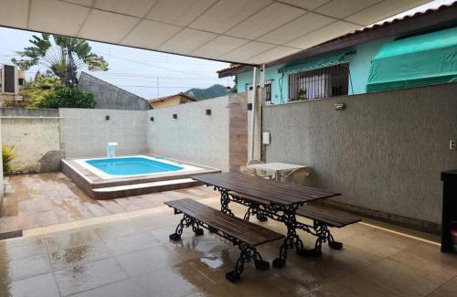 Niteroi Casa | Linda casa, espaçosa, confortável e tranquila