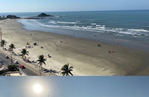 Praia dos Sonhos Apartamento | Linda Kitnet in a building facing the sea