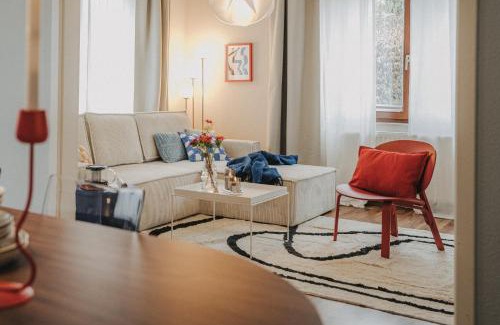 Burgeresch Apartamento | LINDEN Apartment für bis zu 6 Personen mit Parkplatz, Terrasse, 2 Bäder und Babybett