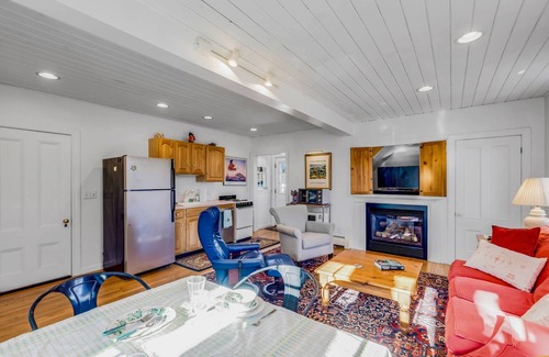Newburyport Casa | ¡Oferta especial! Escapada en pareja, paseo histórico a tiendas, restaurantes, frente al mar - estacionamiento fuera de la calle