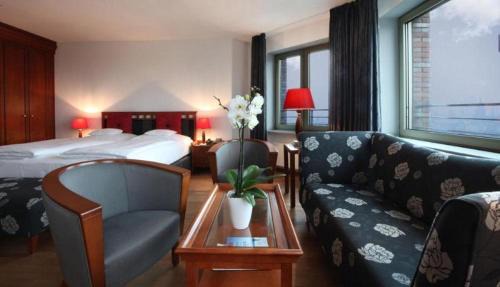 Sachsenhausen Hotel | Lindner Hotel Frankfurt Main Plaza, part of JdV by Hyatt