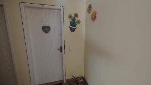 Itanema Apartamento | Lindo 3 Qts com Deck churrasqueira Piscina Angra