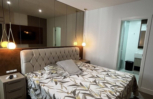 Castelo Branco Apartamento | Lindo Apartamento Para vc e sua Família Passarem Suas Férias em Meia Praia-sc