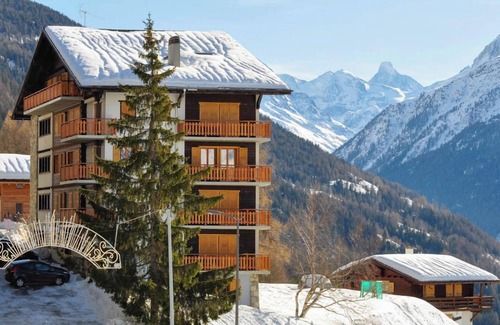St. Luc Apartamento | Linen is not included in the service. We provide, if desired, linen packages including bed linen, ba