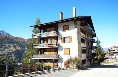 St. Luc Apartamento | Linen is not included in the service. We provide, if desired, linen packages including bed linen, ba