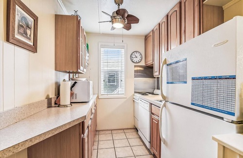 Dewey Beach Condominio | Ropa de cama incluida *!-DEWEY OCEANBLOCK CONDO !!! CAMINATA A LA PLAYA! & WIFI