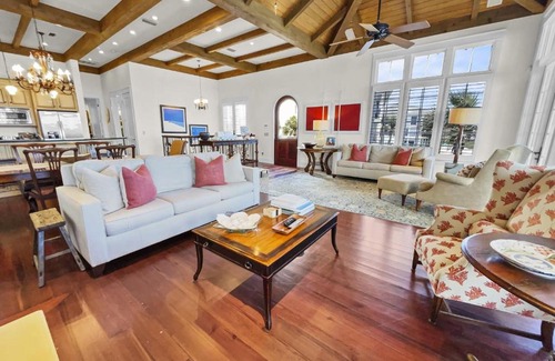 Dune Allen Beach Casa | Linger Longer home