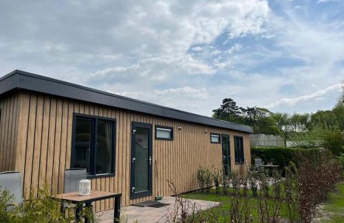 Oostvoorne Chalet De Esquí | Linked Chalet