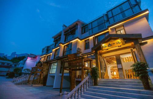 Yongding Casa | Linshan Xiaozhu Guesthouse, FREE airport pick up, near Tianmen Mount