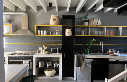 Bo'Kaap Casa | Lion House in Bo Kaap - Number 53