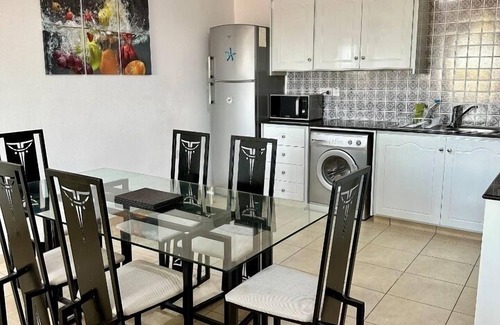 Liopetri Apartamento | Liopetri 2-Bed Apt, Sleeps 6, Pool, 10min to Beach