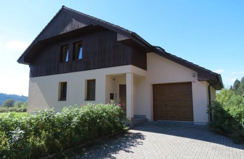 Lipno nad Vltavou Villa | Casa de vacaciones de lujo con una hermosa vista del lago Lipno