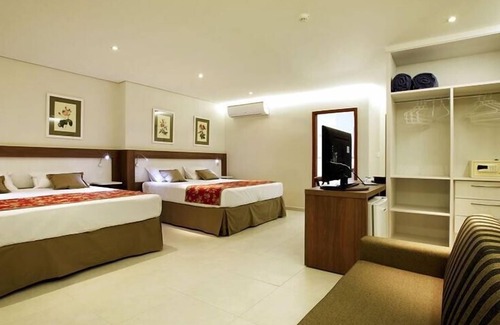 Olimpia Hotel | Lirio D'Agua Hotel