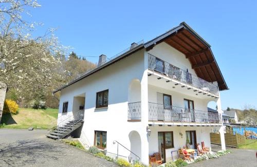 Lirstal Apartamento | Lirstal Family Getaway, cleaning included