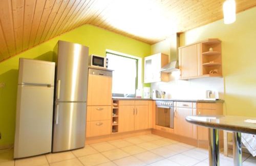 Lirstal Apartamento | Lirstal Family Getaway, cleaning included