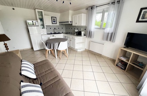 Hasparren Apartamento | Apartamento nuevo, decoración cuidada, soleado Vista panorámica del campo