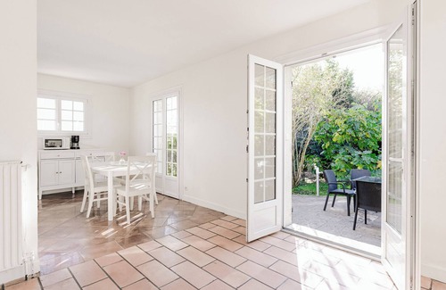 Villers-sur-Mer Villa | Villa catalogada con gran jardín 15 personas a 300 m de la playa y 200 m de tiendas