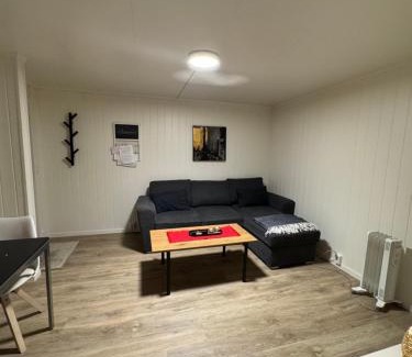 Svolvaer Apartamento | Liten eldre og koselig studiohybel