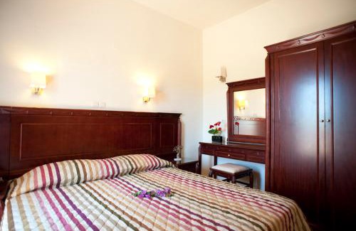 Gerani Hotel | Lito Beach Hotel