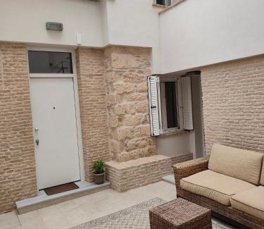 Kinosargous Apartamento | Litseli