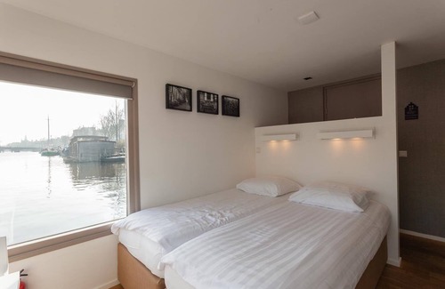 Oud-Zuid Cama Y Desayuno | little AMSTEL HouseBoat