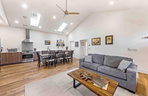 Swannanoa Cabaña | Little Bee Woods