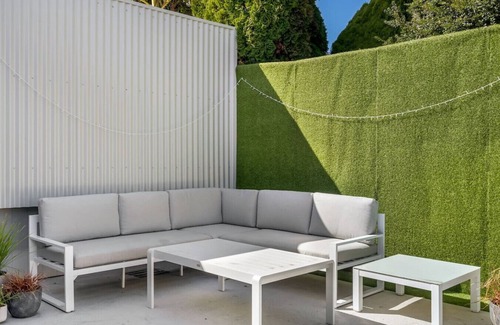 Bellerive Apartamento | Little Bell: Nestled within the heart of Bellerive