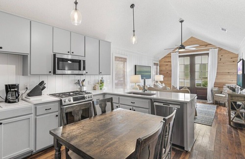 Grayton Beach Casa | Little Blue Heaven 30A Beachside Cottage w/ Pool