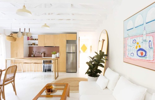 Bangalow Cabaña | Little Brae Cottage - 2 bedroom, 2 Bathroom Cosy, peaceful, effortlessly styled to perfection