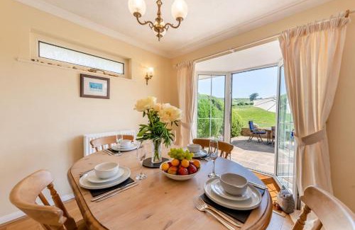 Seaford Casa | Little Breacon