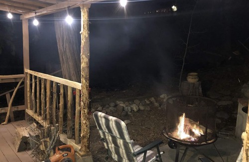 Big Creek Cabina | Little Cabin In The Woods