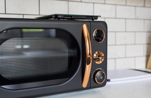 Playing Place Casa | LITTLE CEDARS - modern detached family home on the outskirts of Truro