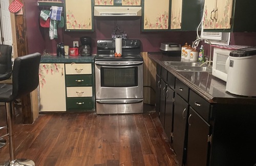 Bruno Casa | Little Creek 3 BR House