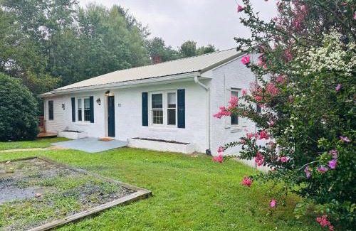 Sparta Casa | Little Elves Overlook