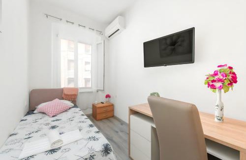 Rijeka Casa | Little flower in city center