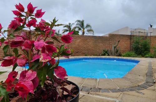 Eikenbosch Casa | Little Greece
