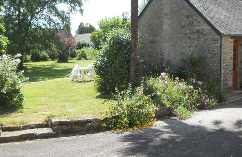 Rosporden Casa | Little haven of peace in the Breton countryside, Garden and terrace - near the sea